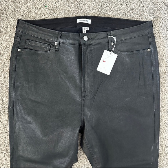 NWT GOOD AMERICAN Good Legs Coated Skinny Jeans in Black Plus Sz. 20 - Picture 3 of 9